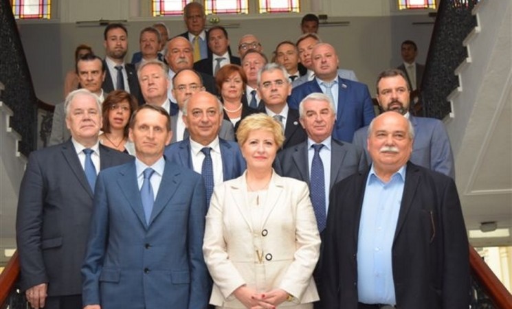 Στο Υπουργείο Μακεδονίας - Θράκης.