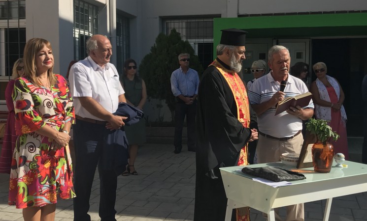 Στον αγιασμό για την έναρξη της νέας σχολικής χρονιάς στο 12ο Δημοτικό Σχολείο Καλαμαριάς